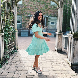 Meet your Posher, Natalie